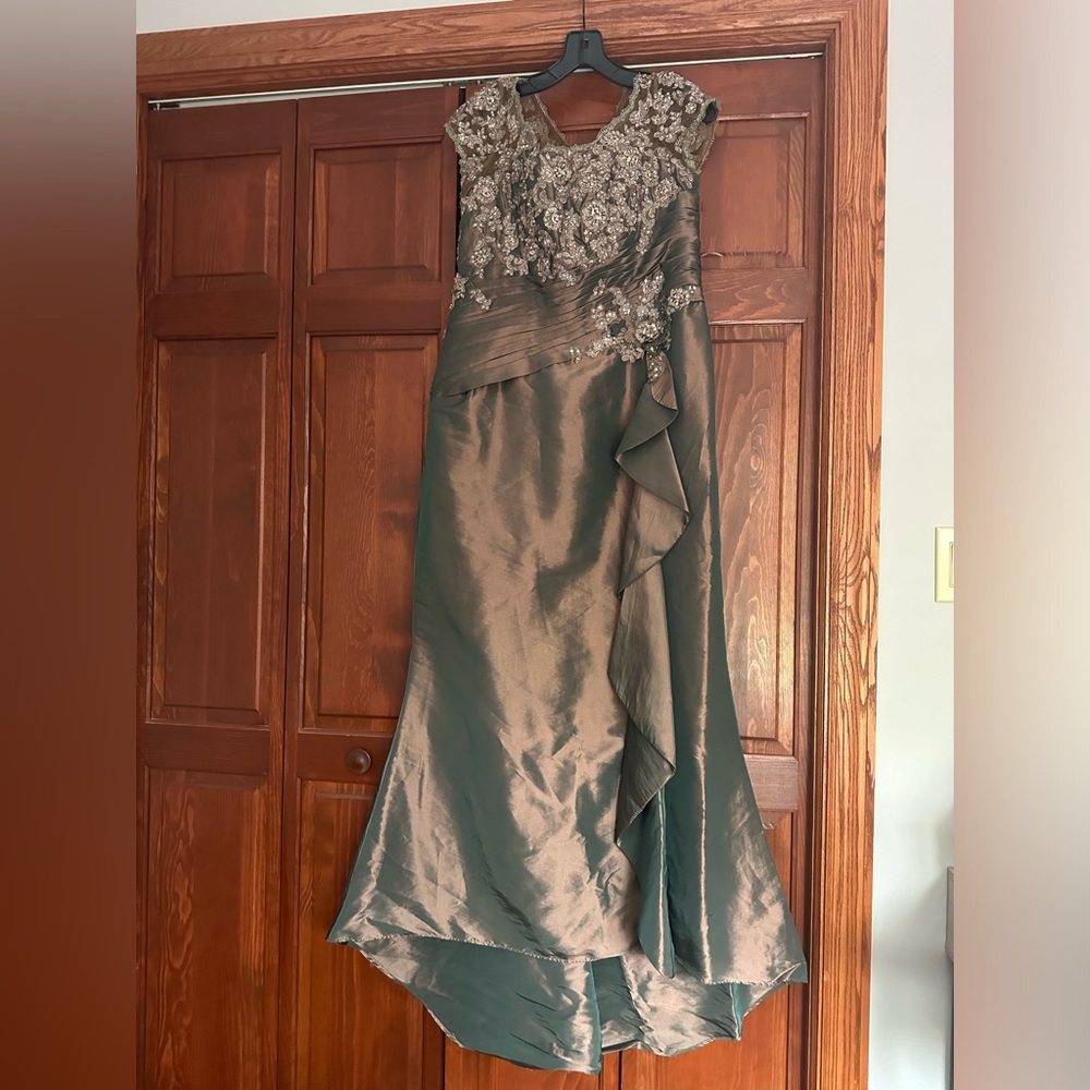 Mother of the bride dress - bronze - iridescent in sunlight with hints of green